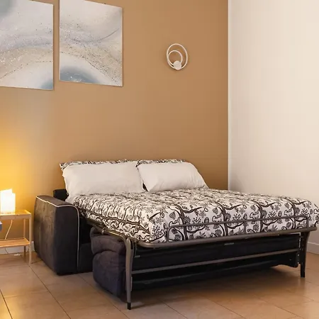 Casa Schiavoni Naples